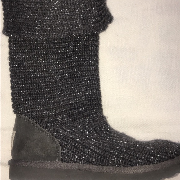 Classic Cardy Boot- Ugg - Picture 2 of 3